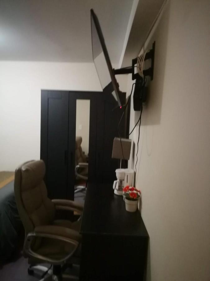 Center Dc Room-private Bath *