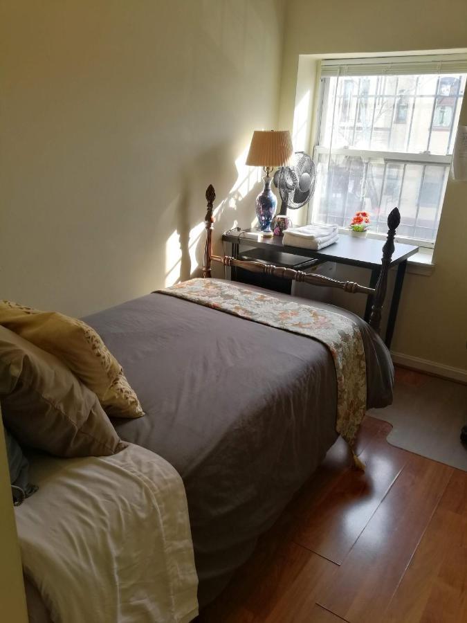 Center Dc Room-private Bath * Washington