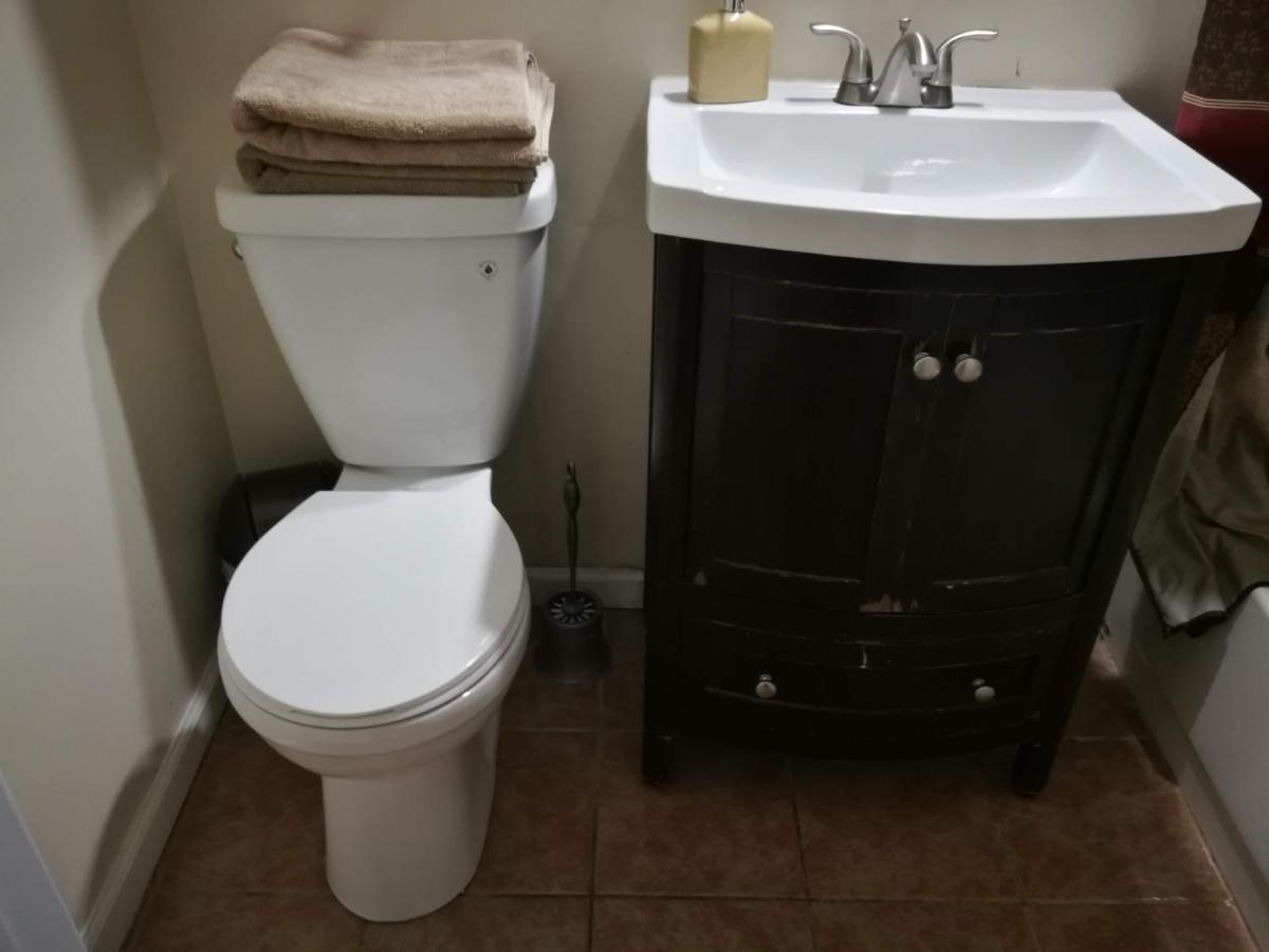 Center Dc Room-private Bath *